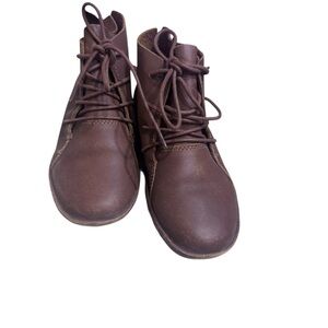 Elegant Brown Lace-Up Boots for Women